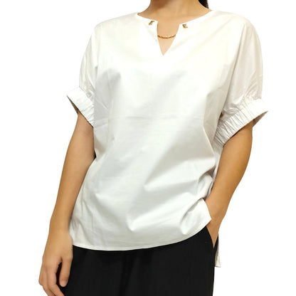 V-neck chic shirt