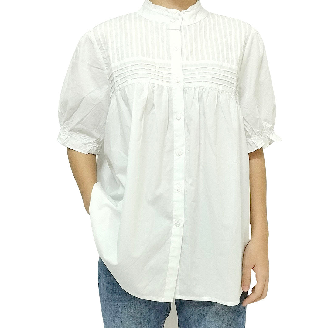 Chic mid-sleeve white shirt with unique collar, pure cotton for an elegant summer commute