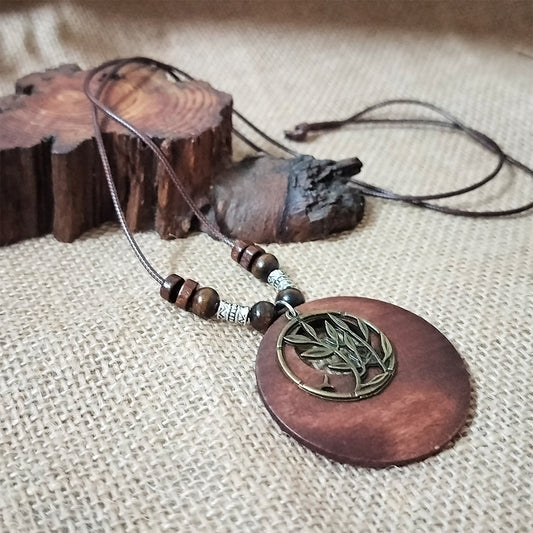 Vintage Ethnic Style Beaded Wooden Hollow Pendant Necklace (Circular Tree)